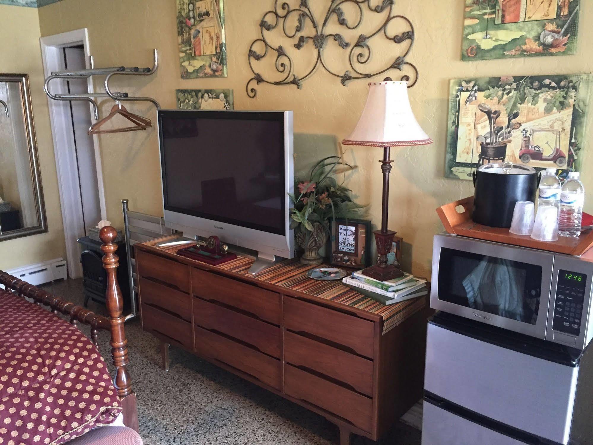 Motel Shamrock Cove Ocala